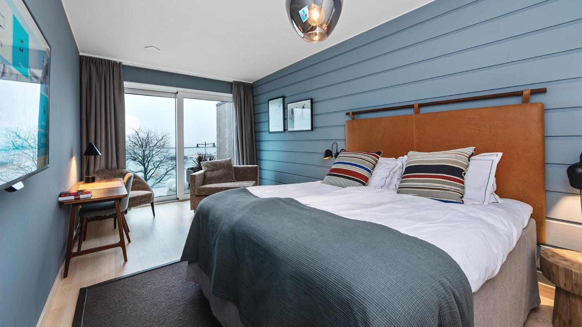 Slottsholmen Hotell Och Restaurang Vastervik Bagian luar foto
